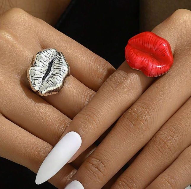 Fun Lips Ring